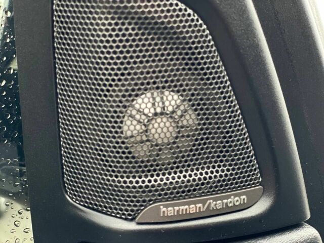 Белый БМВ Х5, объемом двигателя 3 л и пробегом 289 тыс. км за 26400 $, фото 9 на Automoto.ua