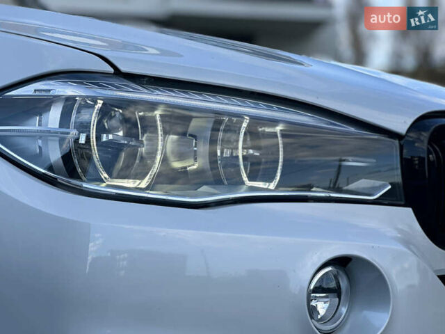 Белый БМВ Х5, объемом двигателя 2.99 л и пробегом 220 тыс. км за 27999 $, фото 7 на Automoto.ua