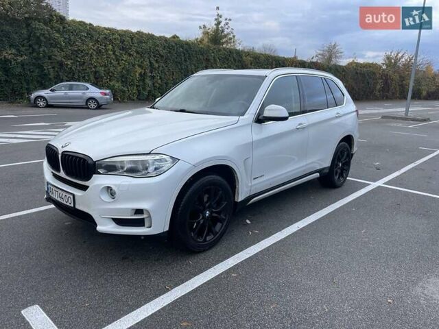 Белый БМВ Х5, объемом двигателя 2.98 л и пробегом 241 тыс. км за 19800 $, фото 3 на Automoto.ua