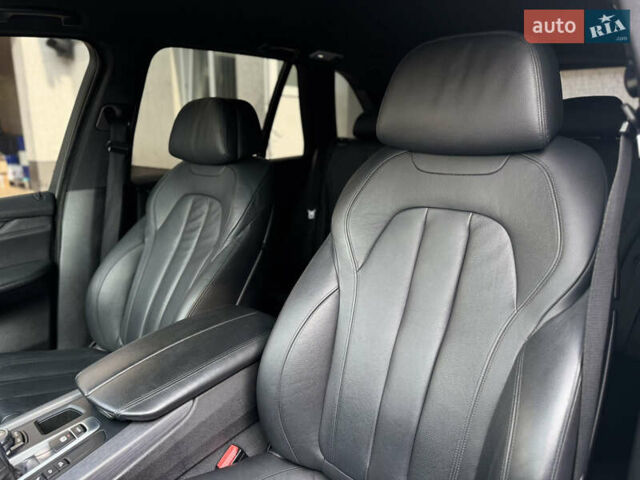 Белый БМВ Х5, объемом двигателя 3 л и пробегом 219 тыс. км за 30999 $, фото 7 на Automoto.ua