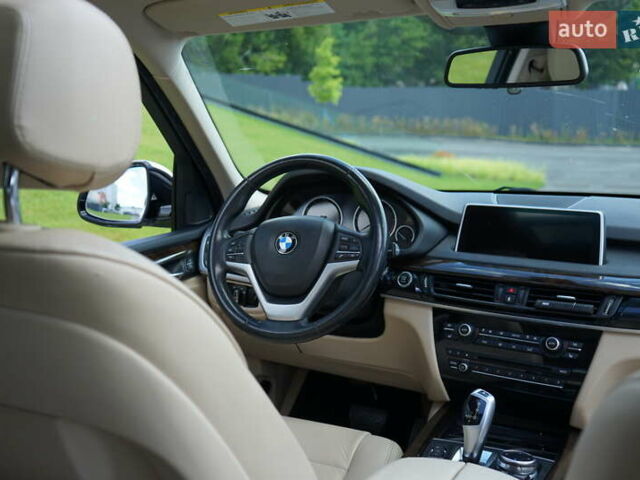 Белый БМВ Х5, объемом двигателя 2.99 л и пробегом 194 тыс. км за 30000 $, фото 6 на Automoto.ua