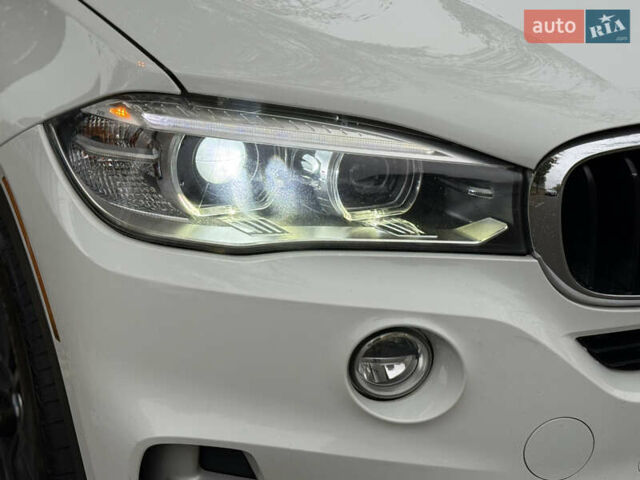 Белый БМВ Х5, объемом двигателя 3 л и пробегом 287 тыс. км за 23999 $, фото 21 на Automoto.ua