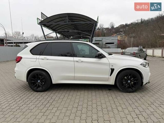 Білий БМВ Х5, об'ємом двигуна 2.98 л та пробігом 160 тис. км за 26500 $, фото 3 на Automoto.ua