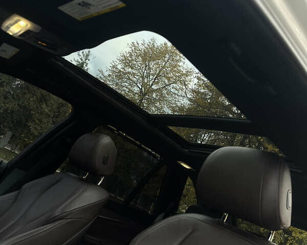 Белый БМВ Х5, объемом двигателя 2.99 л и пробегом 197 тыс. км за 28999 $, фото 15 на Automoto.ua