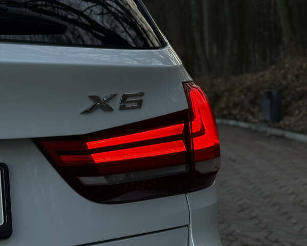 Белый БМВ Х5, объемом двигателя 2.98 л и пробегом 192 тыс. км за 22700 $, фото 22 на Automoto.ua