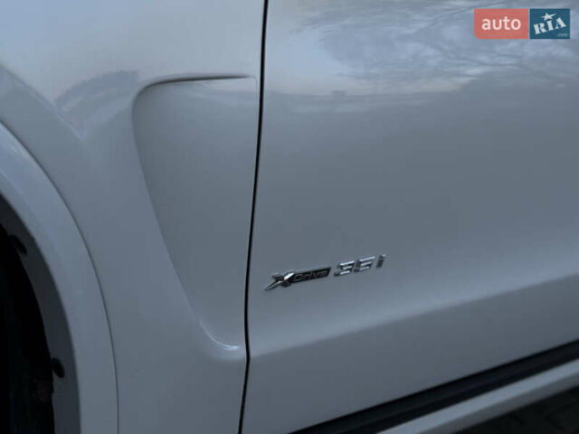 Белый БМВ Х5, объемом двигателя 2.98 л и пробегом 192 тыс. км за 22700 $, фото 19 на Automoto.ua