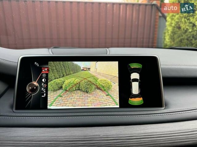 Білий БМВ Х5, об'ємом двигуна 2.99 л та пробігом 185 тис. км за 35500 $, фото 39 на Automoto.ua
