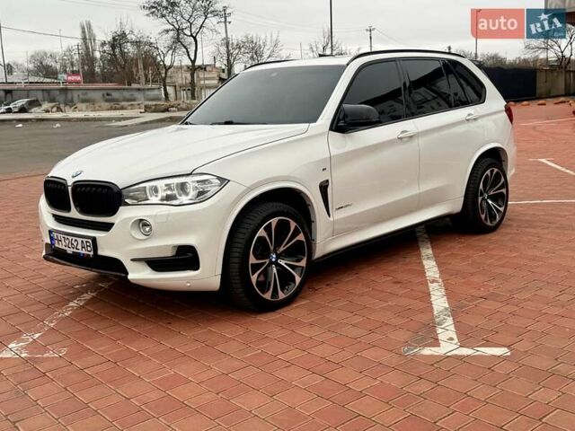 Белый БМВ Х5, объемом двигателя 2.99 л и пробегом 175 тыс. км за 31900 $, фото 1 на Automoto.ua
