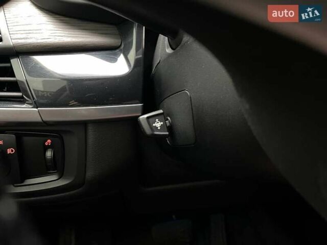 Белый БМВ Х5, объемом двигателя 2 л и пробегом 170 тыс. км за 23999 $, фото 14 на Automoto.ua