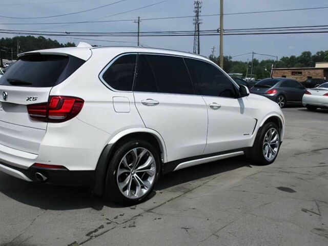 Белый БМВ Х5, объемом двигателя 3 л и пробегом 86 тыс. км за 13500 $, фото 4 на Automoto.ua