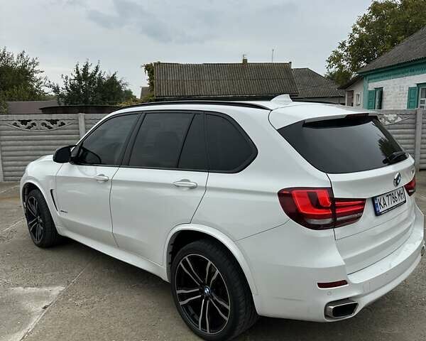 Белый БМВ Х5, объемом двигателя 2.98 л и пробегом 140 тыс. км за 23500 $, фото 8 на Automoto.ua