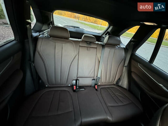 БМВ Х5 2014 в Днепре (Днепропетровске) на Automoto.ua Белый БМВ Х5, объемом двигателя 2.98 л и пробегом 140 тыс. км за 29000 $, фото 37 на Automoto.ua