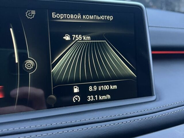 Белый БМВ Х5, объемом двигателя 3 л и пробегом 206 тыс. км за 29000 $, фото 6 на Automoto.ua