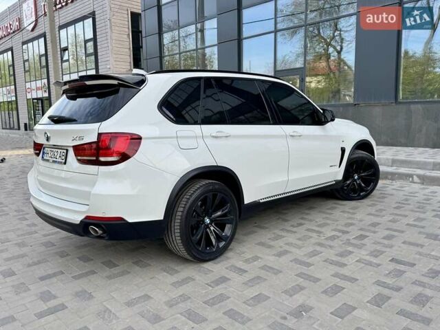 Білий БМВ Х5, об'ємом двигуна 2.99 л та пробігом 162 тис. км за 34300 $, фото 30 на Automoto.ua