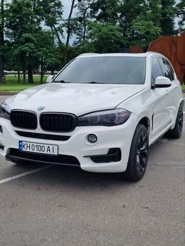 Белый БМВ Х5, объемом двигателя 2.98 л и пробегом 184 тыс. км за 22000 $, фото 13 на Automoto.ua