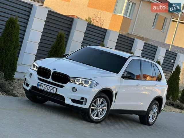 Белый БМВ Х5, объемом двигателя 2 л и пробегом 169 тыс. км за 23800 $, фото 1 на Automoto.ua