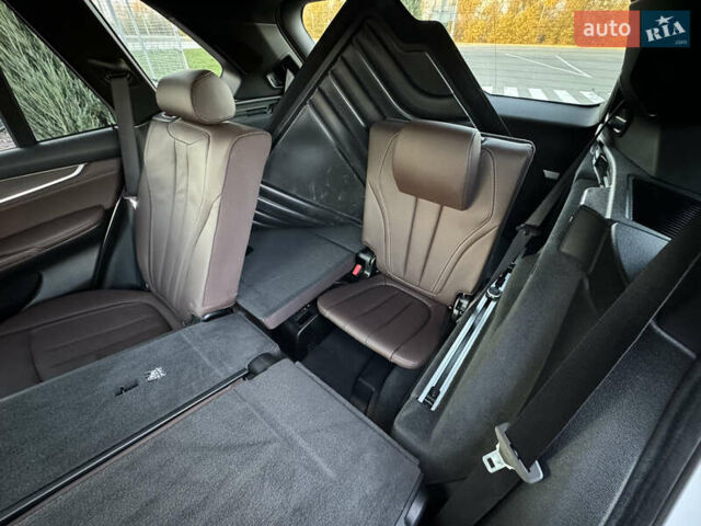 БМВ Х5 2014 в Днепре (Днепропетровске) на Automoto.ua Белый БМВ Х5, объемом двигателя 2.98 л и пробегом 140 тыс. км за 29000 $, фото 32 на Automoto.ua