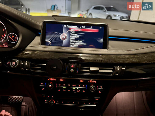 Білий БМВ Х5, об'ємом двигуна 3 л та пробігом 180 тис. км за 35000 $, фото 39 на Automoto.ua