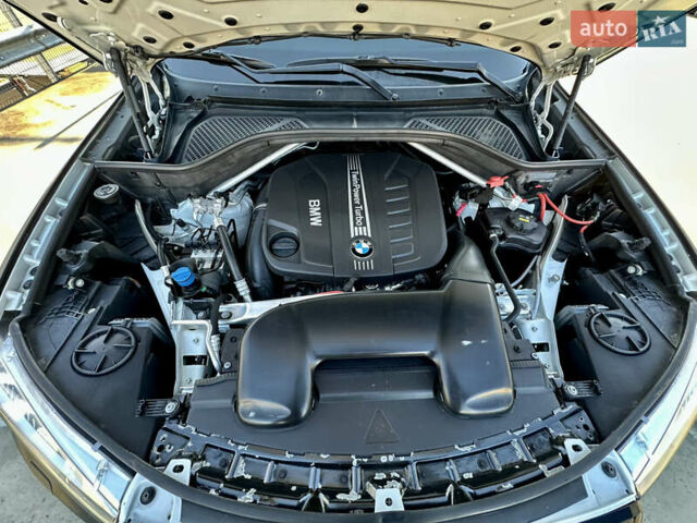 Белый БМВ Х5, объемом двигателя 2.99 л и пробегом 275 тыс. км за 25500 $, фото 17 на Automoto.ua