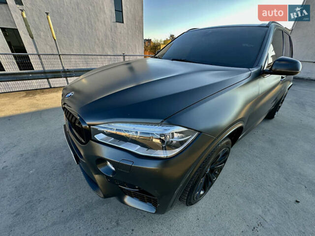 Белый БМВ Х5, объемом двигателя 2.99 л и пробегом 275 тыс. км за 25500 $, фото 4 на Automoto.ua