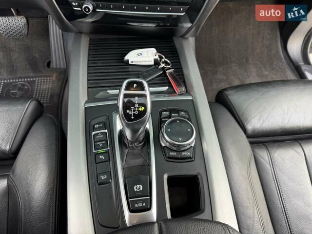 Білий БМВ Х5, об'ємом двигуна 2.99 л та пробігом 162 тис. км за 34300 $, фото 73 на Automoto.ua