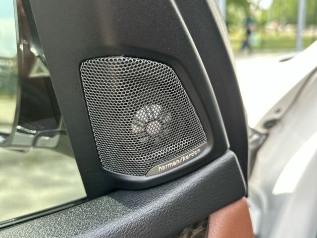 Белый БМВ Х5, объемом двигателя 3 л и пробегом 193 тыс. км за 23999 $, фото 9 на Automoto.ua