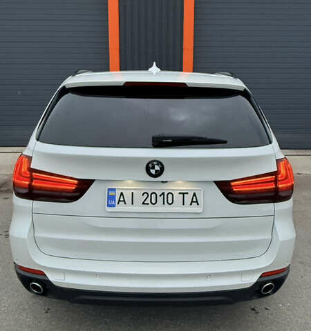 Белый БМВ Х5, объемом двигателя 3 л и пробегом 225 тыс. км за 28999 $, фото 14 на Automoto.ua