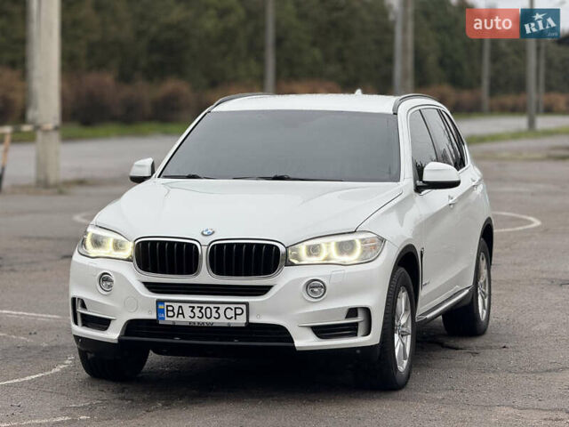 Білий БМВ Х5, об'ємом двигуна 2 л та пробігом 210 тис. км за 27000 $, фото 4 на Automoto.ua