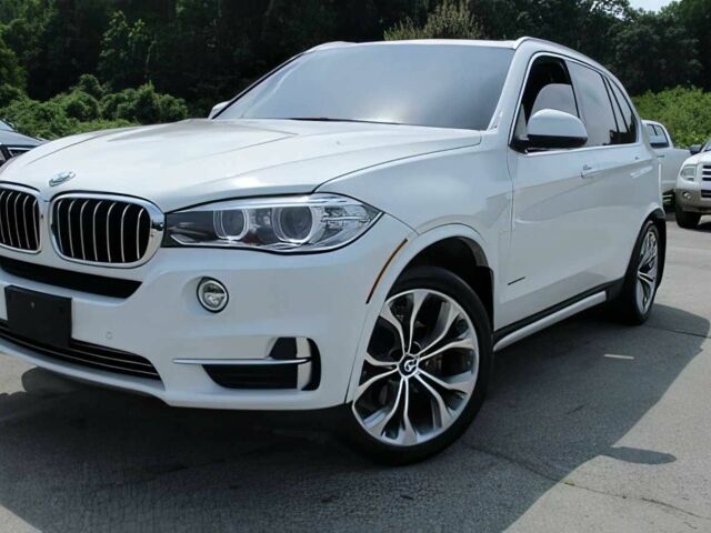 Белый БМВ Х5, объемом двигателя 3 л и пробегом 86 тыс. км за 13500 $, фото 2 на Automoto.ua