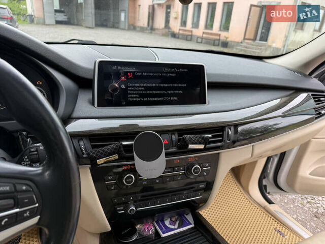 Білий БМВ Х5, об'ємом двигуна 2.99 л та пробігом 281 тис. км за 27500 $, фото 14 на Automoto.ua
