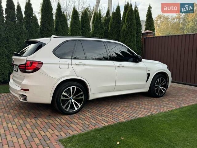 Білий БМВ Х5, об'ємом двигуна 2.99 л та пробігом 185 тис. км за 35500 $, фото 13 на Automoto.ua