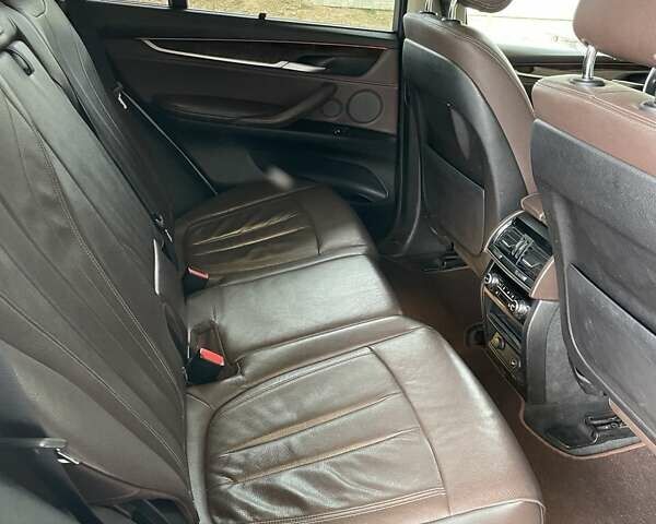 Белый БМВ Х5, объемом двигателя 2.98 л и пробегом 241 тыс. км за 19800 $, фото 16 на Automoto.ua