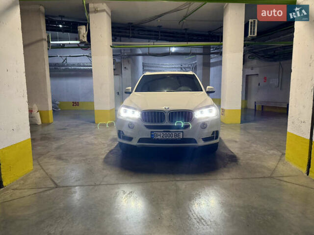 Білий БМВ Х5, об'ємом двигуна 3 л та пробігом 180 тис. км за 35000 $, фото 1 на Automoto.ua