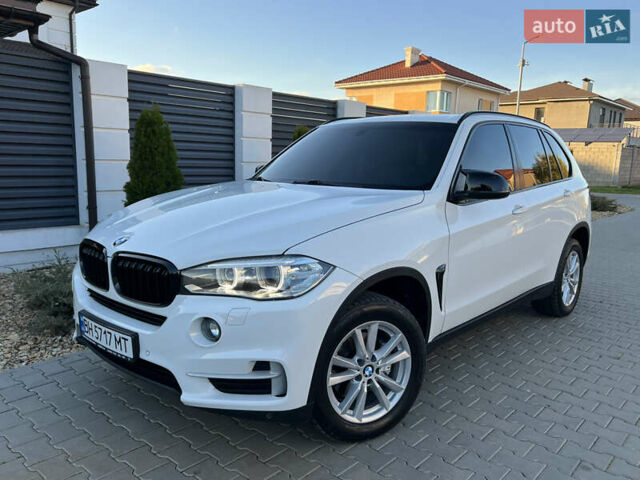 Белый БМВ Х5, объемом двигателя 2 л и пробегом 169 тыс. км за 23800 $, фото 48 на Automoto.ua