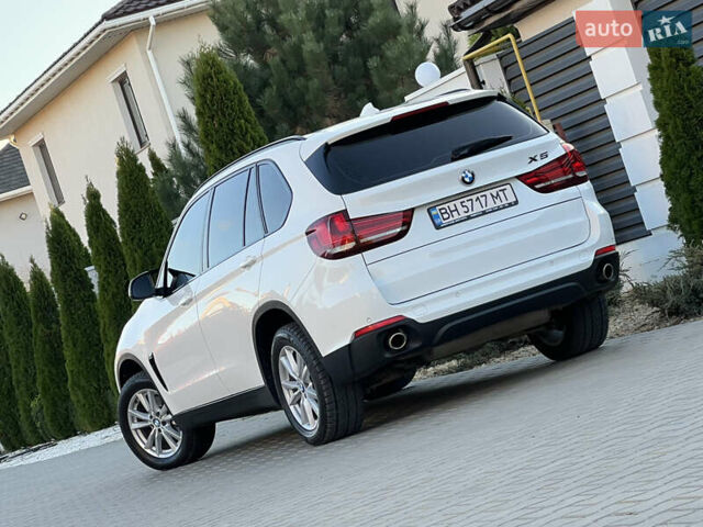 Белый БМВ Х5, объемом двигателя 2 л и пробегом 169 тыс. км за 23800 $, фото 10 на Automoto.ua