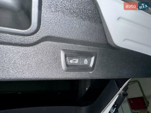 Білий БМВ Х5, об'ємом двигуна 3 л та пробігом 180 тис. км за 35000 $, фото 47 на Automoto.ua