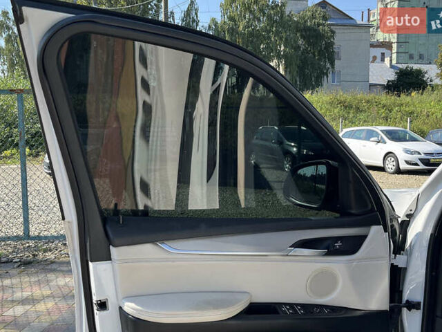 Белый БМВ Х5, объемом двигателя 2.99 л и пробегом 297 тыс. км за 29999 $, фото 10 на Automoto.ua