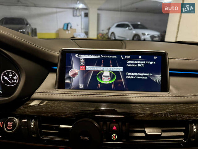 Білий БМВ Х5, об'ємом двигуна 3 л та пробігом 180 тис. км за 35000 $, фото 28 на Automoto.ua