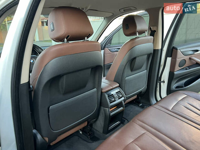 Белый БМВ Х5, объемом двигателя 2 л и пробегом 169 тыс. км за 23800 $, фото 87 на Automoto.ua