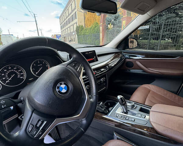 Белый БМВ Х5, объемом двигателя 2.99 л и пробегом 142 тыс. км за 34377 $, фото 24 на Automoto.ua