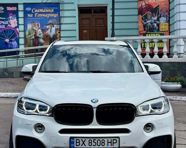 Білий БМВ Х5, об'ємом двигуна 2.98 л та пробігом 206 тис. км за 17999 $, фото 1 на Automoto.ua