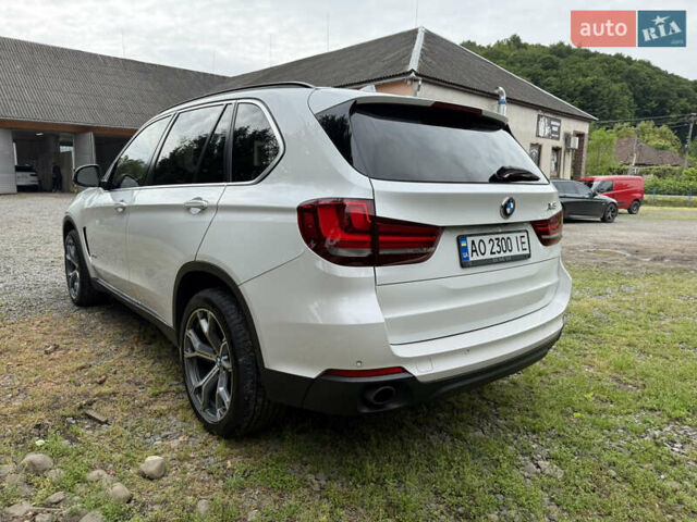 Білий БМВ Х5, об'ємом двигуна 2.99 л та пробігом 281 тис. км за 27500 $, фото 4 на Automoto.ua