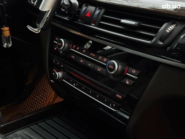 Белый БМВ Х5, объемом двигателя 3 л и пробегом 241 тыс. км за 18440 $, фото 34 на Automoto.ua