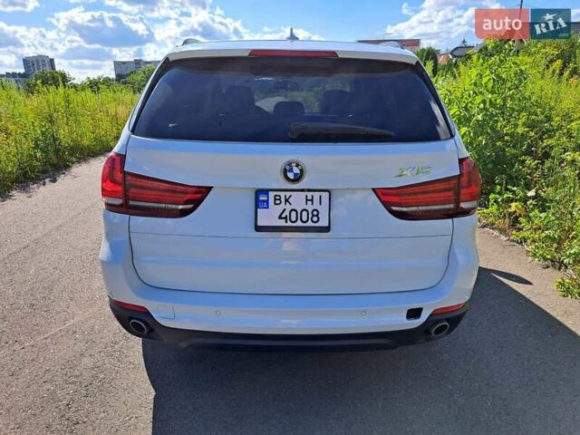 Белый БМВ Х5, объемом двигателя 3 л и пробегом 225 тыс. км за 22500 $, фото 8 на Automoto.ua