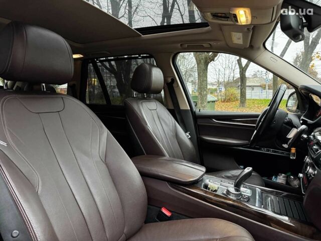 Белый БМВ Х5, объемом двигателя 3 л и пробегом 241 тыс. км за 18440 $, фото 31 на Automoto.ua