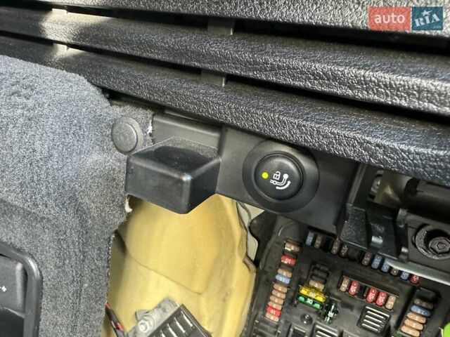 Білий БМВ Х5, об'ємом двигуна 2.99 л та пробігом 185 тис. км за 35500 $, фото 62 на Automoto.ua