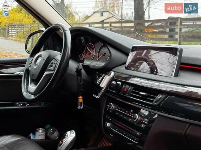 Білий БМВ Х5, об'ємом двигуна 3 л та пробігом 241 тис. км за 18490 $, фото 33 на Automoto.ua