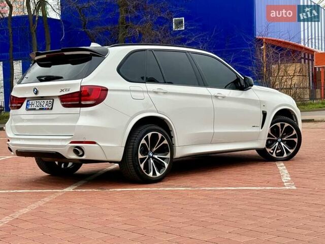 Белый БМВ Х5, объемом двигателя 2.99 л и пробегом 175 тыс. км за 31900 $, фото 16 на Automoto.ua