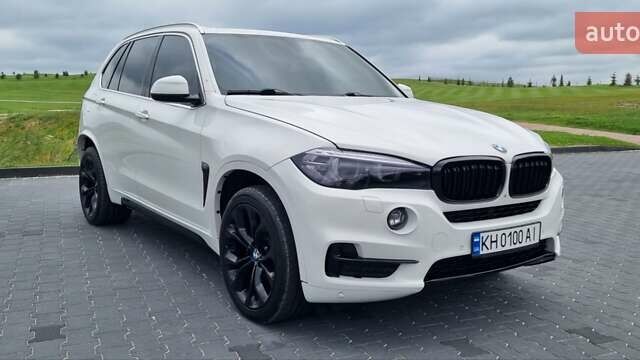 Белый БМВ Х5, объемом двигателя 2.98 л и пробегом 184 тыс. км за 22000 $, фото 7 на Automoto.ua
