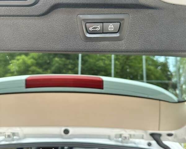 Білий БМВ Х5, об'ємом двигуна 3 л та пробігом 193 тис. км за 24700 $, фото 3 на Automoto.ua